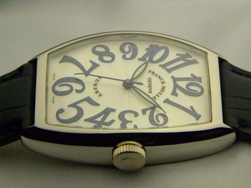 FRANCK MULLER フランクミュラー 時計 偽物 トノウカーベックス サンセット プラチナ 5850SCSUN スーパーコピー