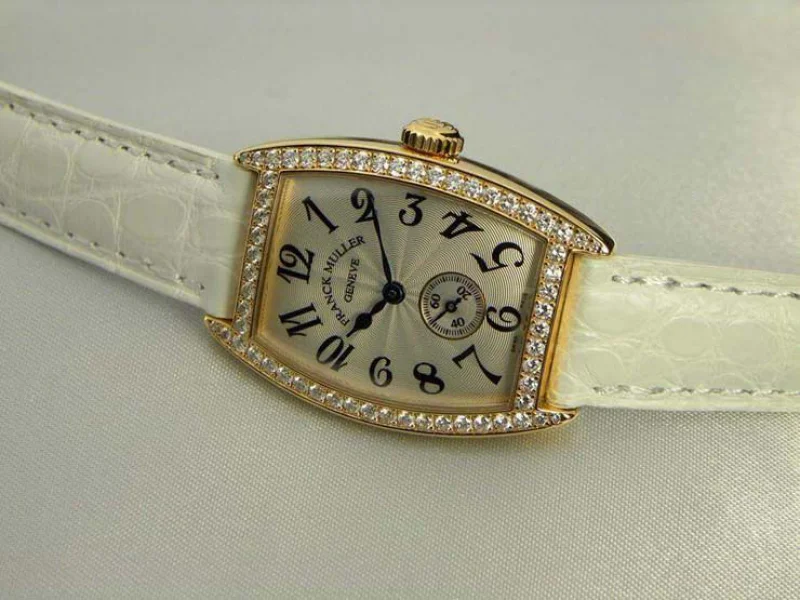 FRANCK MULLER フランクミュラー 時計 偽物 トノウカーベックス レディース ダイヤモンド 1750S6DP スーパーコピー