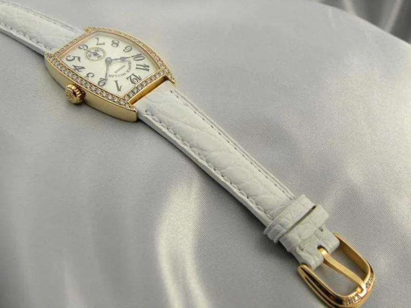 FRANCK MULLER フランクミュラー 時計 偽物 トノウカーベックス レディース ダイヤモンド 1750S6DP スーパーコピー