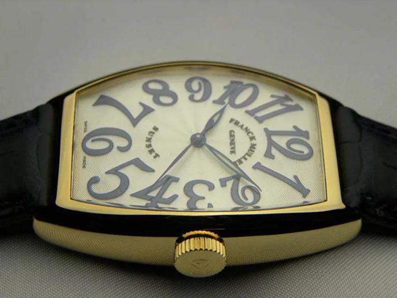 腕時計 コピー FRANCK MULLER フランクミュラー トノウカーベックス サンセット 5850SCSUN_3N
