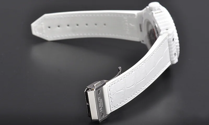(HUBLOT)ウブロ クラシックフュージョン チタニウム キングゴールド クロノグラフ 521.NO.1180.LR コピー 時計