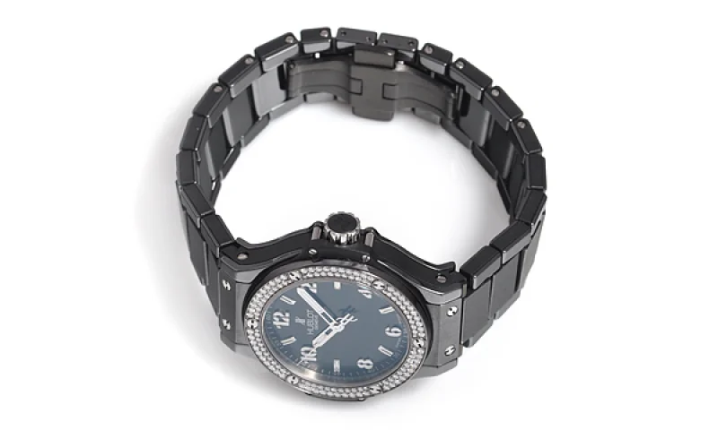(HUBLOT)ウブロ ブランドコピー ビッグバン38 ブラックマジック 361.CV.1270.CM.1104 時計