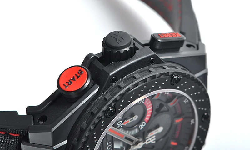 (HUBLOT)ウブロ キングパワー F1 腕時計 人気703.CI.1123.NR.FM010 スーパーコピー