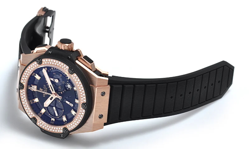 (HUBLOT)ウブロ キングパワー パワーリザーブ キングゴールド ダイヤモンド 時計709.OX.1780.RX.1104 スーパーコピー