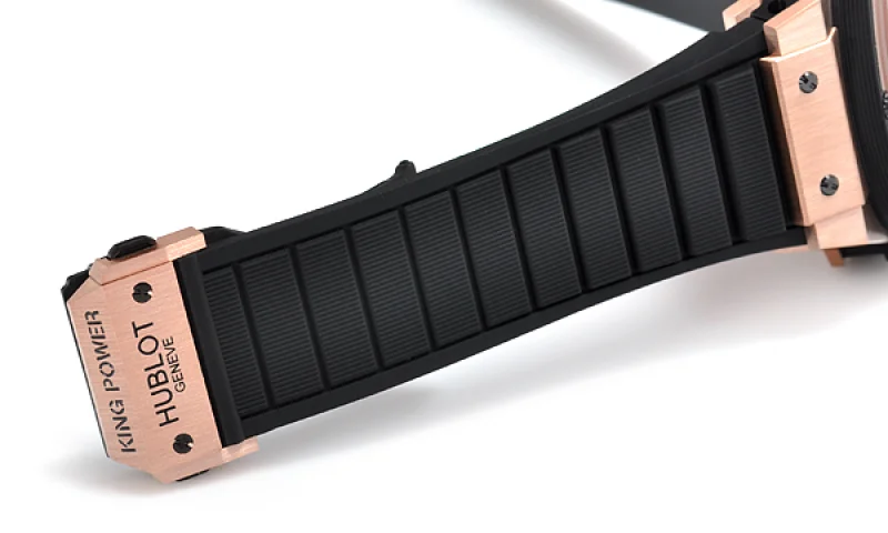 (HUBLOT) キングパワー ウニコ キングゴールド 701.OX.0180.RX