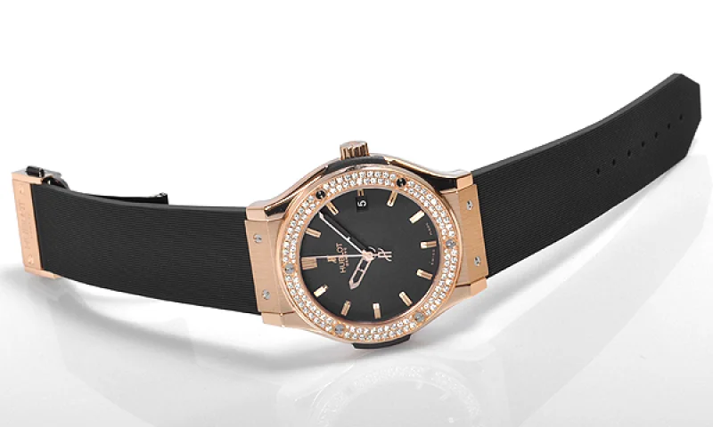 (HUBLOT)ウブロ クラシック フュージョン ゴールド ダイヤモンド 511.PX.1180.RX.1104 高級時計 ブランド スーパーコピー