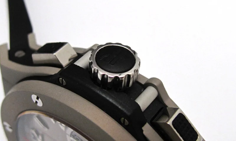 (HUBLOT)ウブロ コピー ビッグバン マグバン 320.UI.440.RX 腕時計 おすすめ