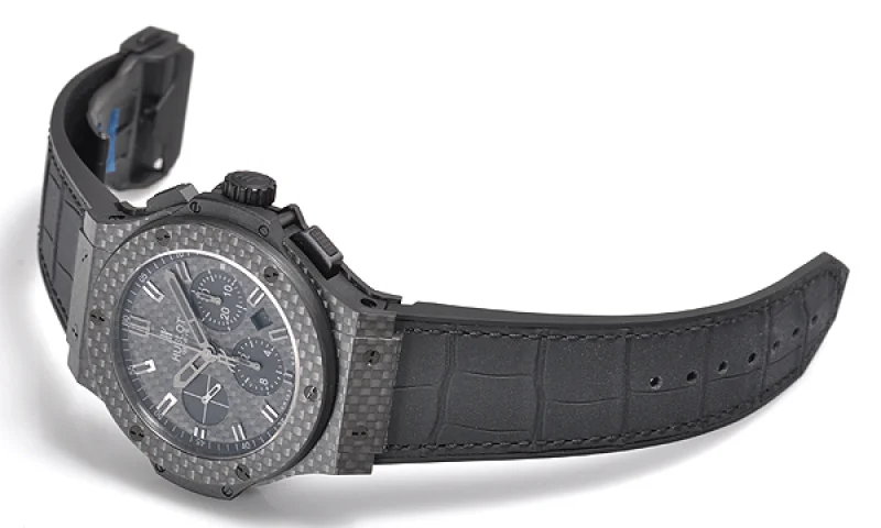 (HUBLOT)ウブロ スーパーコピー ビッグバン オールブラック カーボン 301.QX.1740.GR 時計