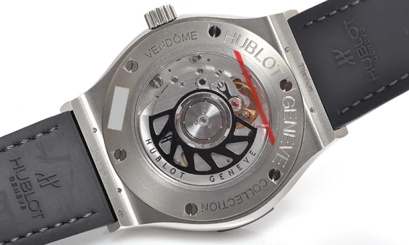 (HUBLOT)ウブロ スーパーコピー 時計クラシック フュージョン ジルコニウム シルバーストーン 542.ZX.7070.LR
