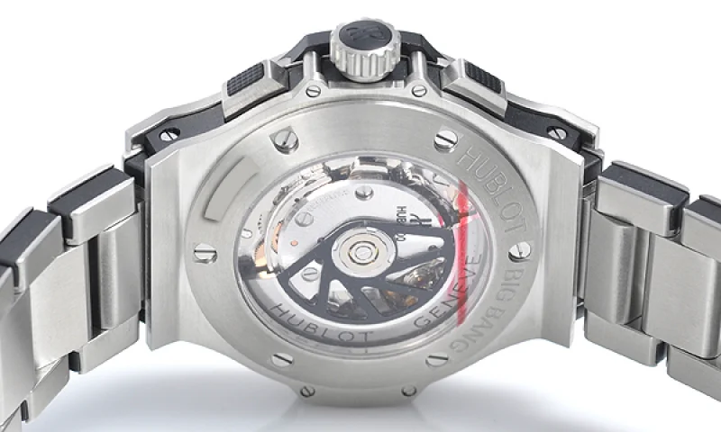 (HUBLOT)ウブロ スーパーコピー ビッグバン スチール ブレスレットパヴェ 301.SX.1170.SX.3704 時計 人気