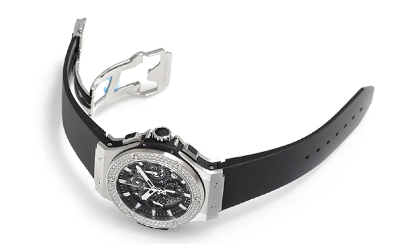 (HUBLOT)ウブロ スーパーコピー ビッグバン アエロバン スチール ダイヤモンド 311.SX.1170.RX.1104 腕時計 メンズ 人気