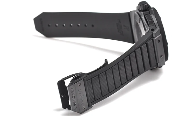 (HUBLOT)ウブロ 高級腕時計 コピー キングパワー ウニコ オールブラック 701.CI.0110.RX