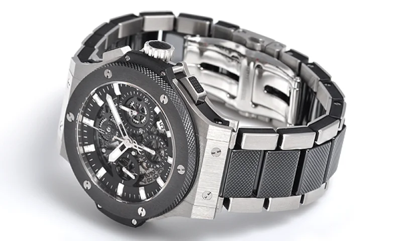 (HUBLOT)ウブロ スーパーコピー ビッグバン アエロバン スチールセラミック 311.SM.1170.SM 腕時計 メンズ 人気