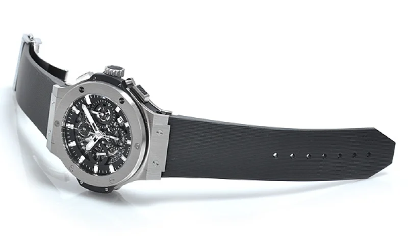 (HUBLOT)ウブロ スーパーコピー ビッグバン アエロバン スチール 311.SX.1170.RX 腕時計 メンズ 人気