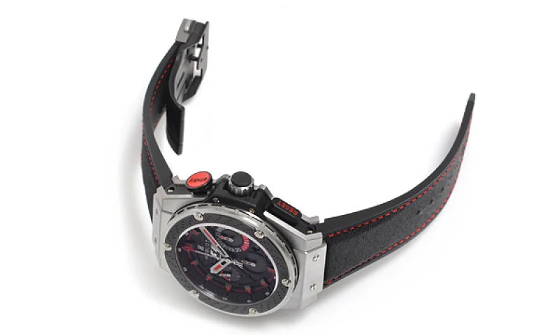 (HUBLOT)ウブロ 腕時計 人気 キングパワーF1 703.ZM.1123. NR.FM010 スーパーコピー