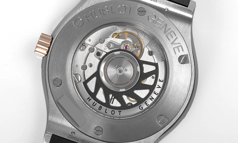 (HUBLOT)ウブロ スーパーコピー クラシック フュージョン ジルコニウム ゴールド42mm 542.ZP.1180.RX 時計 ランキング
