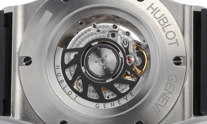 (HUBLOT)ウブロ クラシックフュージョン クロノグラフ ダイヤモンド 521.NX.1170.LR.1704 コピー 時計