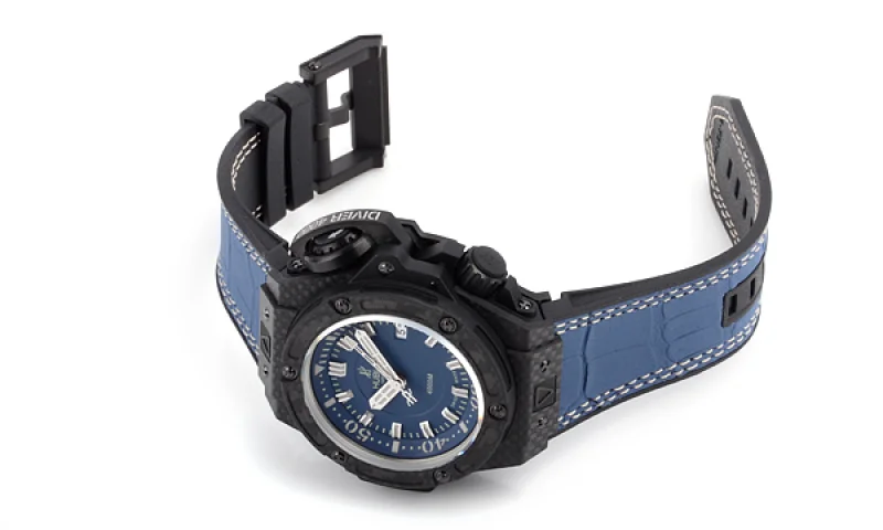 (HUBLOT)ウブロコピー オーシャノグラフィック ４０００ オールカーボンデニム 731.QX.5190.GR 時計