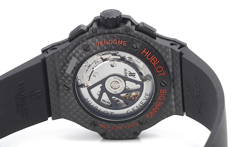 (HUBLOT)ウブロ コピー ビッグバン アエロバン レッドマジックカーボン 311.QX.1134.RX 腕時計 通販