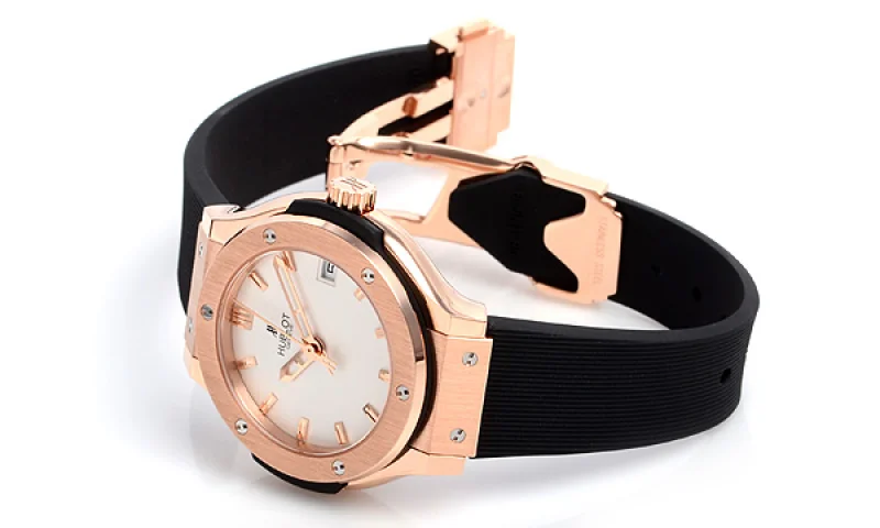 (HUBLOT)ウブロ 時計 クラシックフュージョン キングゴールドオバリン 581.OX.2610.RX ブランド コピー 激安