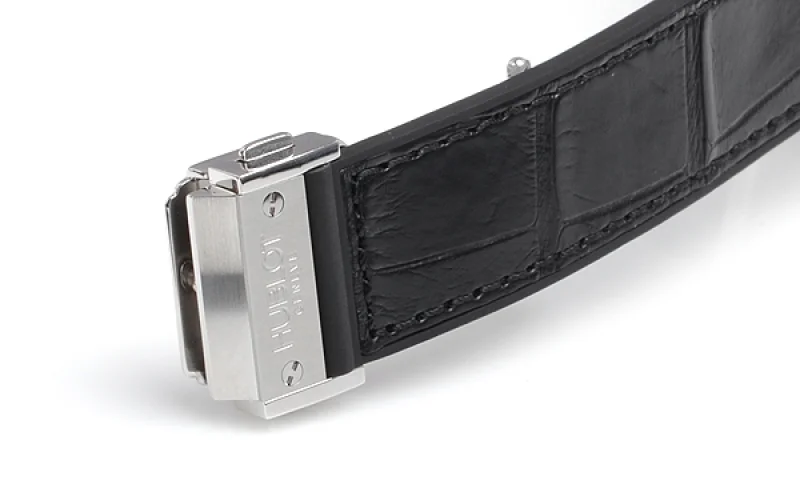 (HUBLOT)ウブロ コピー時計 クラシックフュージョン チタニウム 565.NX.1170.LR