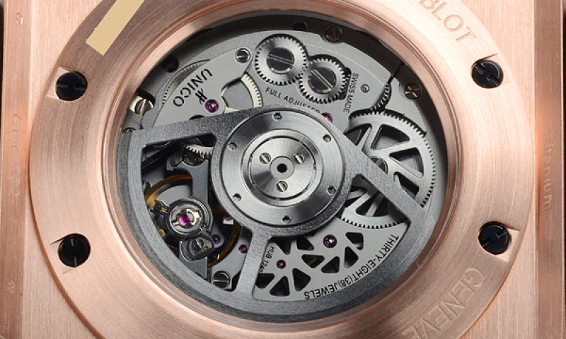 (HUBLOT)ウブロ コピー時計 キングパワー ウニコ キングゴールドカーボン 701.OQ.0180.RX
