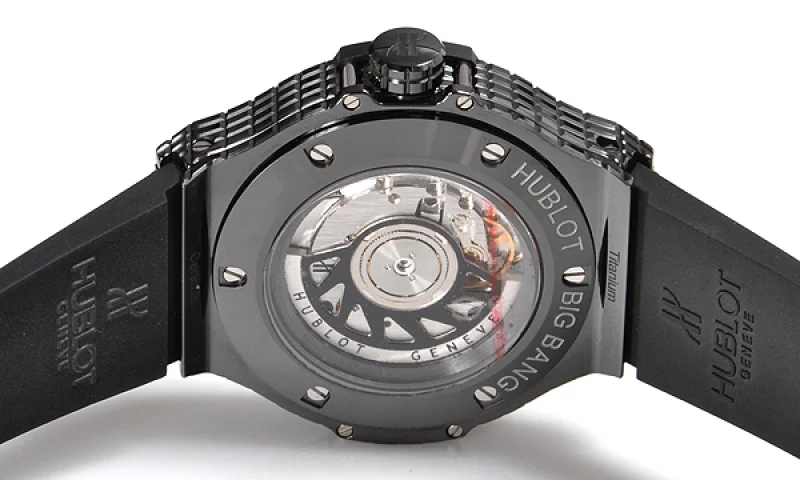 (HUBLOT)ウブロ 時計 コピー ビッグバン ブラックキャビア ブラックセラミック 346.CX.1800.RX