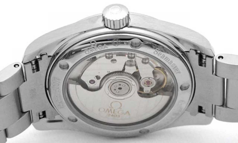 (OMEGA)オメガ スーパーコピー時計 シーマスターコーアクシャルアクアテラレイルマスター（Ｍ） 2504-52
