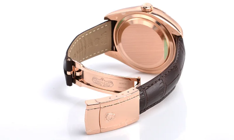 ロレックス(ROLEX) 時計 スカイドゥエラー 326135 スーパーコピー