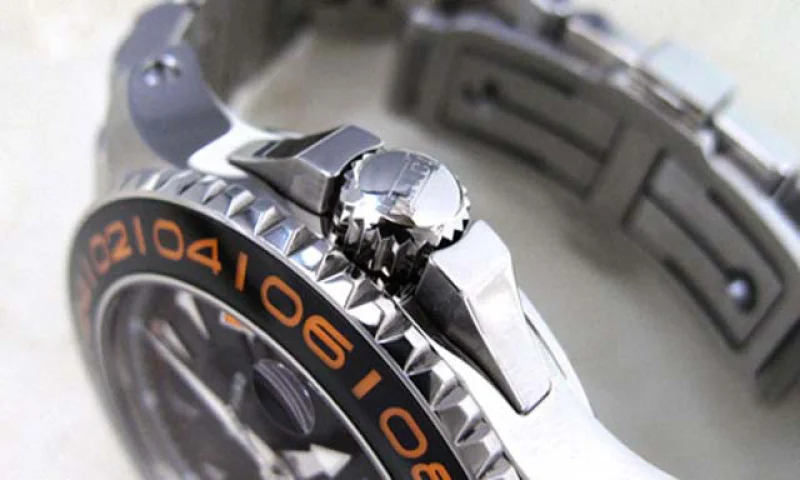 (CHOPARD)ショパール 時計 コピー ＬＵＣプロワンGMT 高級時計人気158959-3001