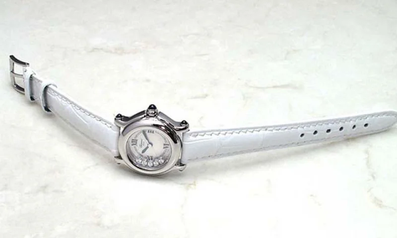 (CHOPARD)ショパール 時計 コピー ハッピースポーツ 27/8245-3028 腕時計 ブランド 女性